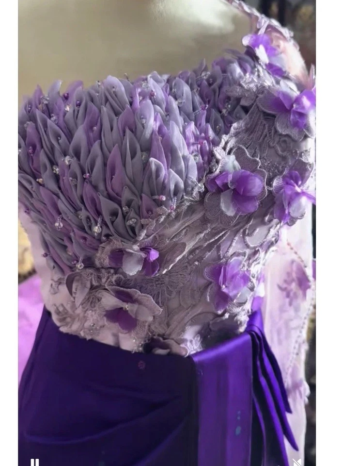 16 trajes tradicionales jemeres de boda o dulces  Foto 4 de 4