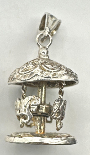 Vintage Sterling Silver 925  Spinning Horse Carousel Merry go Round Pendant