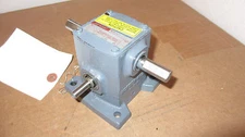 BOSTON GEAR WA309A-5-H  GEARBOX REDUCER 9-45524-87 NEW 1750RPM 144 LB/" TORQUE 