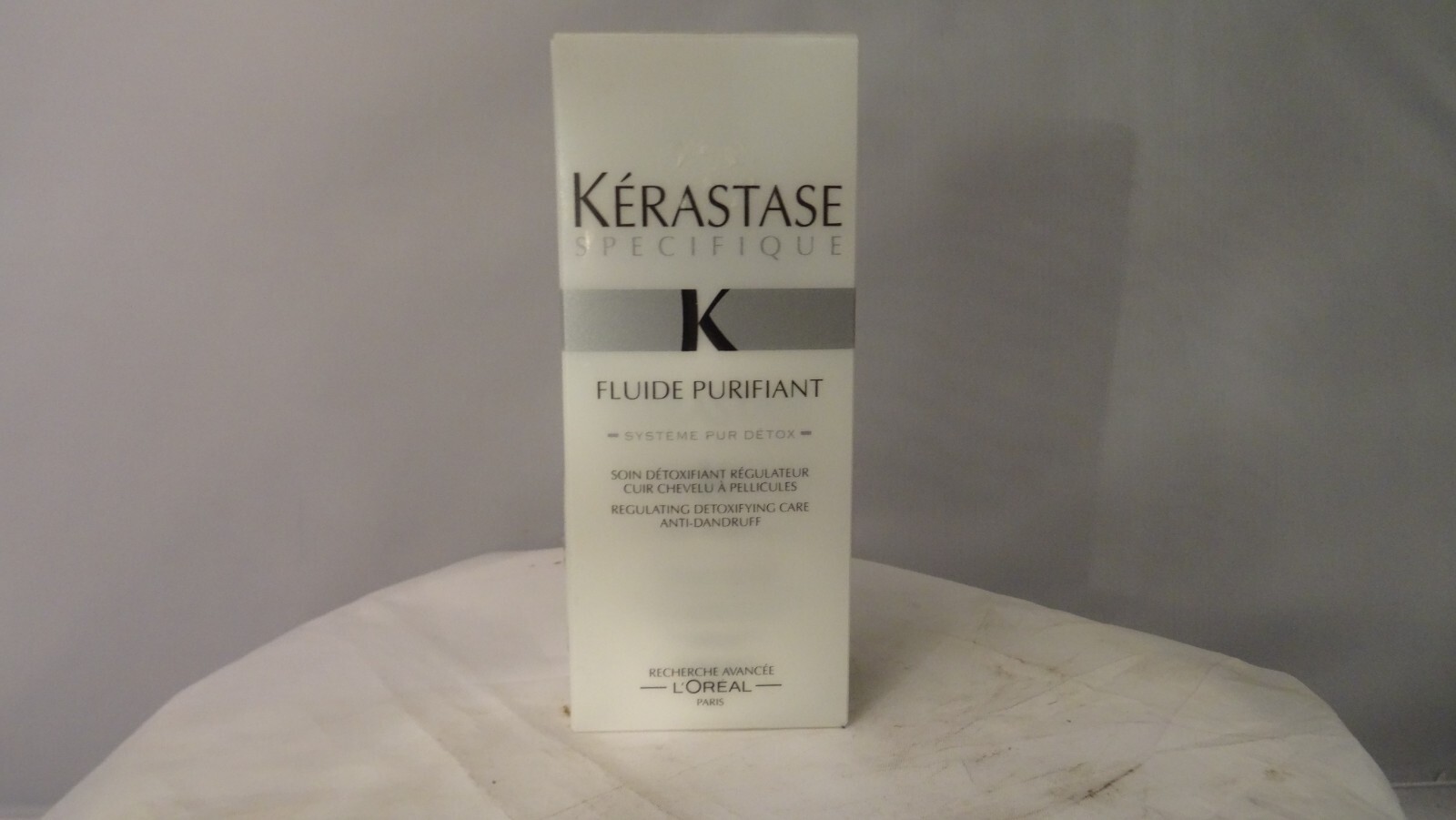 Несмываемое очищающее средство от перхоти KERASTASE Specifique Fluide, 3,4 унции