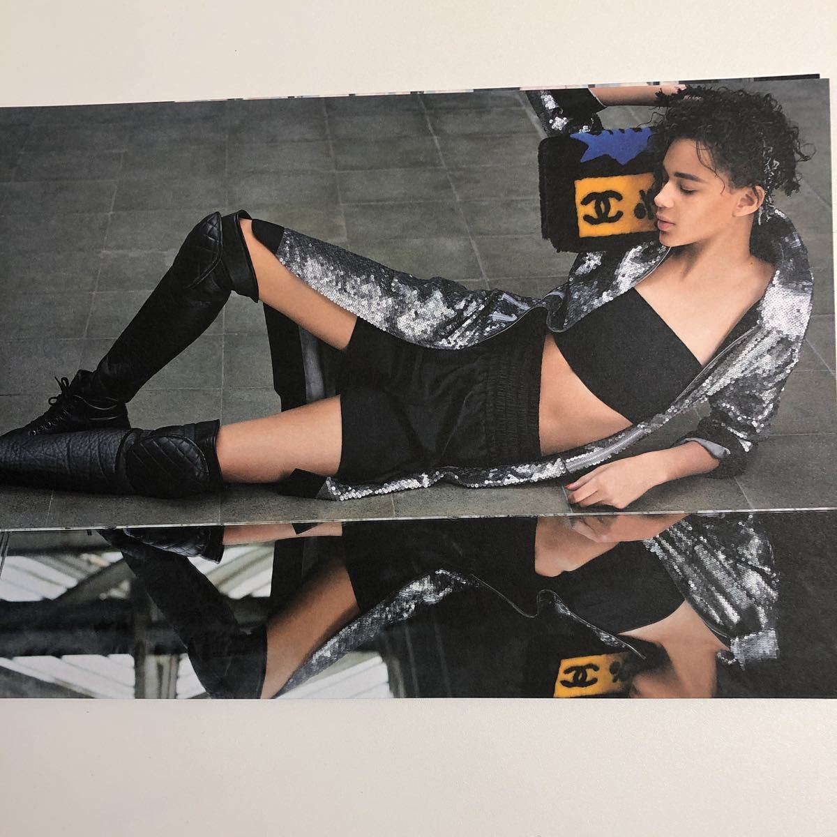CHANEL シャネル　カタログ　2014 / 15 LAGERFELD Chanel Authentic Catalog Fall-Winter 2014/15 Photos by Karl