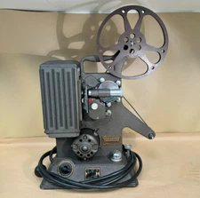 KEYSTONE MODEL R-8, 8MM MOVIE PROJECTOR 1939 VTG Light Works, Motor Doesn't Work