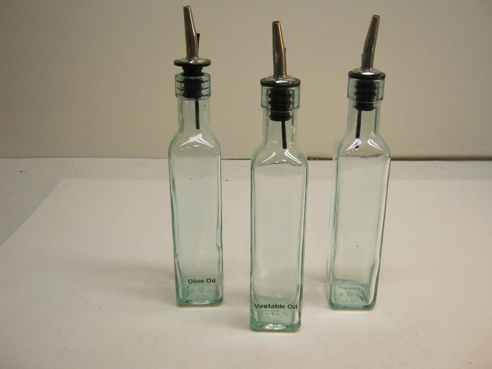 3-Nice Olive Oil Dispensers 16oz. Glass Kitchen Bottle Pourer
Opens in a new window or tab