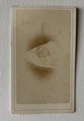 Antique CDV Photo Post Mortem Young Child Baby In Bassinet France