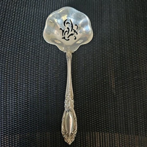 Sterling Silver 1932 Towle King Richard Bon Bon spoon