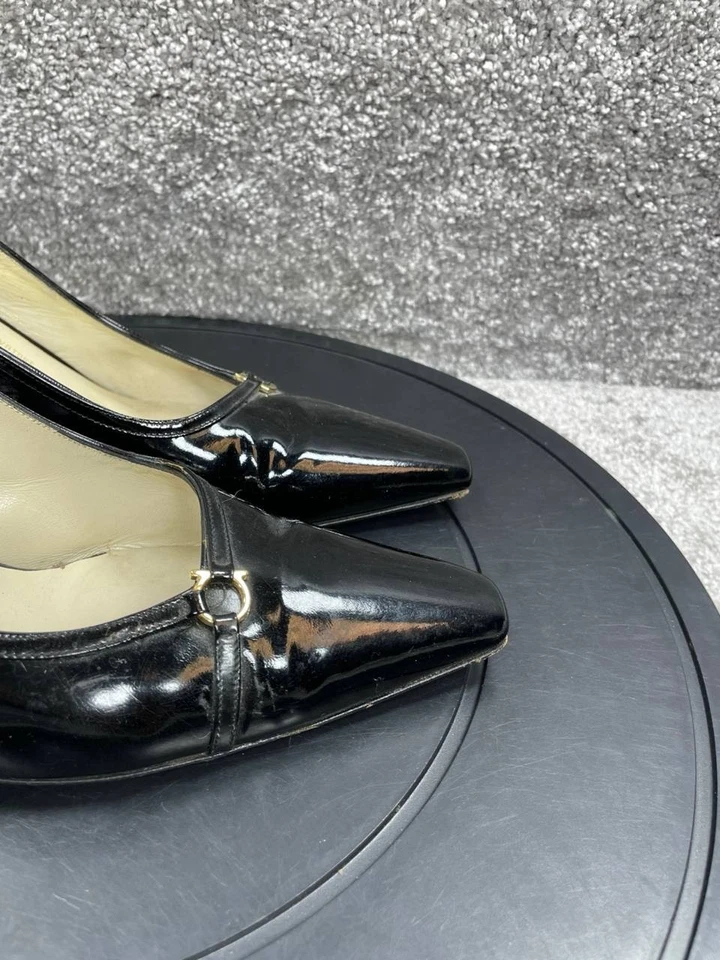 Salvatore Ferragamo Tacones Mujer Talla 8.5 B Gancini Pump Cuero Negro Cordones Foto 2 de 4