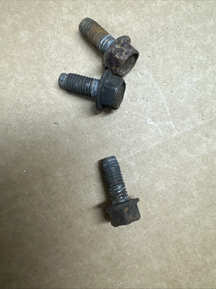 2005 2006 2007 SUBARU LEGACY delantero OEM 05 06 07 bloqueo capó pestillo montaje cable B106 Foto 2 de 4