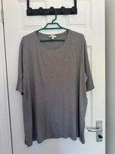 H&M Mama Grey Ribbed Maternity & Nursing T-Shirt - Size XL - Breastfeeding Top