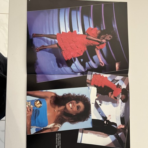 1986 Whitney Houston Concert Tour Book Program - Picture 10 of 16