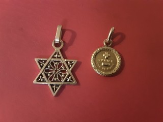 lot de 2 pendentifs or 18 carats étoile de david/médaille d’amour Augis 2 2 g