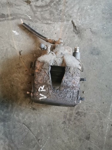 VW Golf 4 IV 1,4 L  Bremszange Bremssattel  Vorne Rechts  FS III