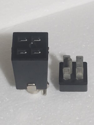 Jones Connector JONES LARGE 4-PIN MALE AND FEMALE CONNECTORS | eBay