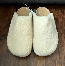 Universal Thread Women s Mules Clogs Shoes Sz 8.5 Bev Faux Fur Cream