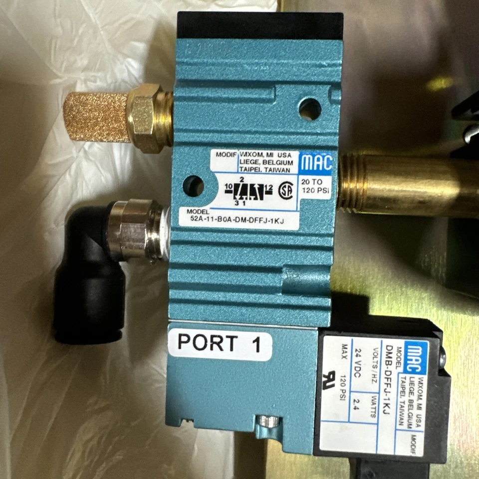 MAC - 52A-11-B0A-DM-DFFJ-1KJ - DMB-DFFJ-1KJ - SUNX DP100 - 24VDC - 20-120PSI NEW - Image 2 of 4