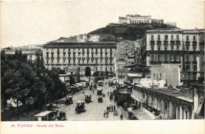 CPA AK NAPOLI Strada del Molo ITALY (526386)