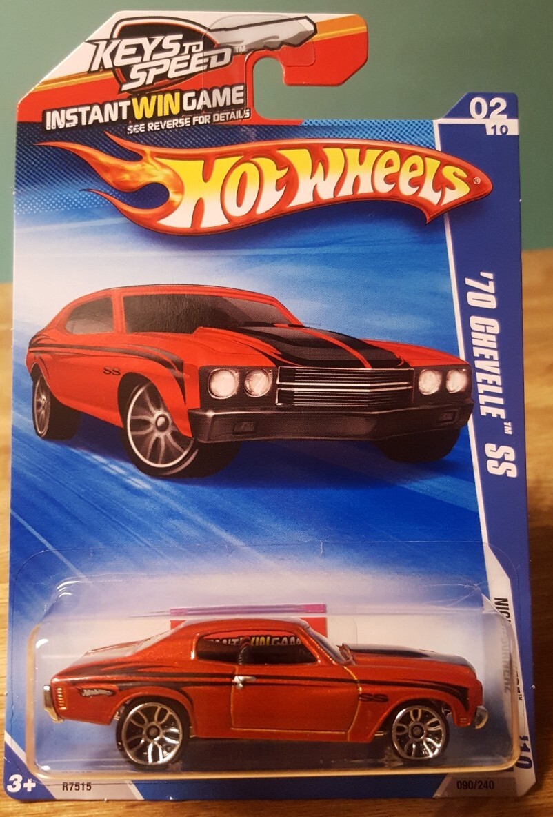 Hot Wheels '70 Chevy Chevelle SS Dark Red With Black 1:64