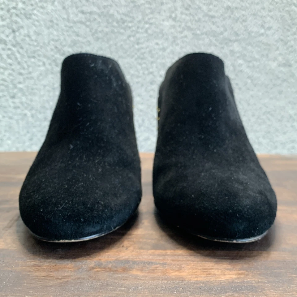 Женские сабо Anthropologie Bettye Muller Mule 9 черные замшевые с заклепками на массивном каблуке - Изображение 2 из 4