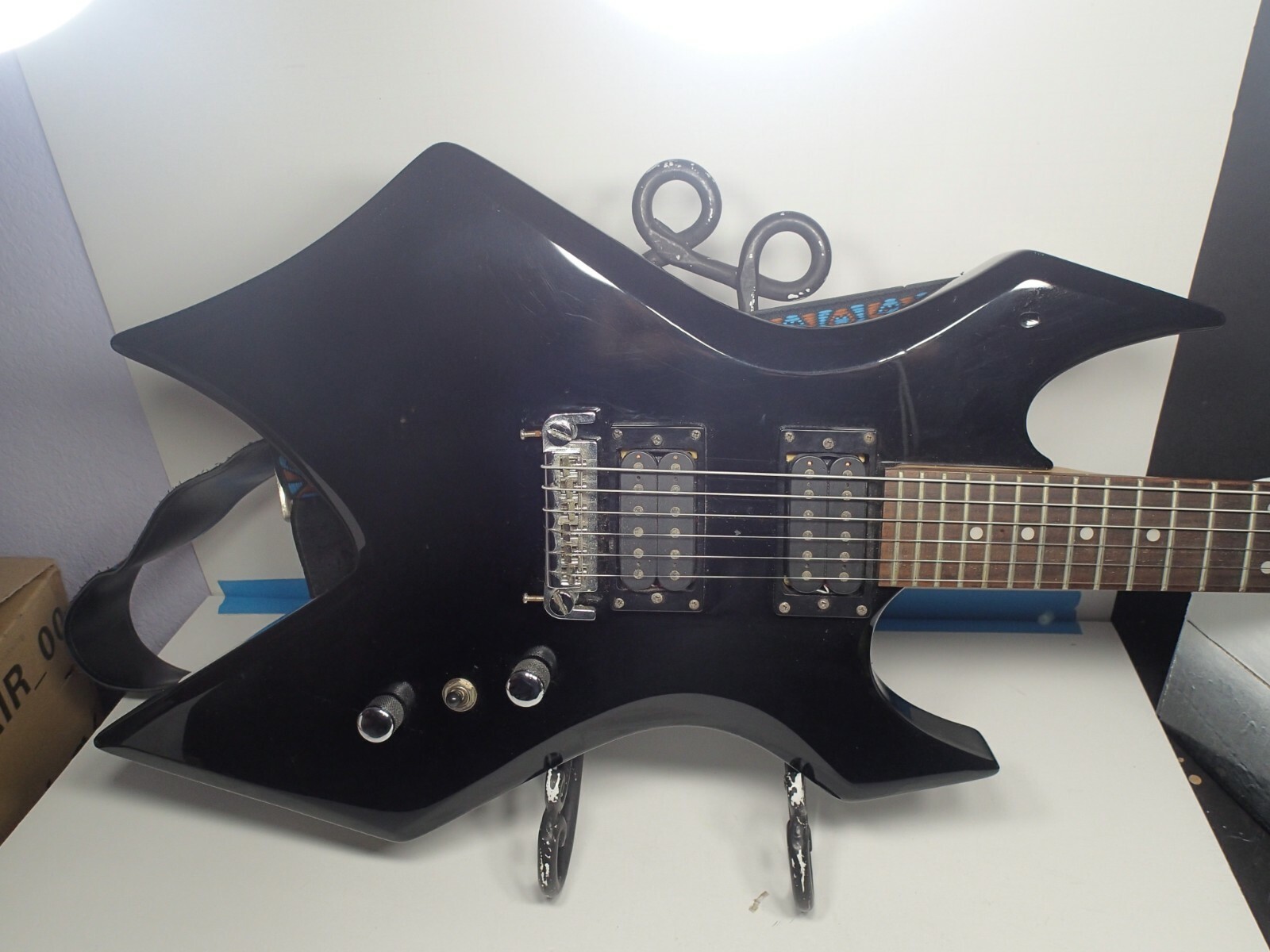 bc rich warlock guitar case