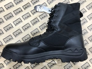 magnum amazon boots