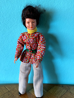 Frau Caco 80er  Biegepuppe Puppenhaus Puppenstube  1:12 dollhouse  flexible doll