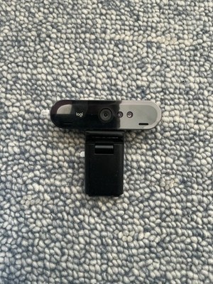  NEU Logitech Brio 4K Webcam, Noise-Cancelling, Automatische Lichtkorrektur, Weitwinkelobjektiv