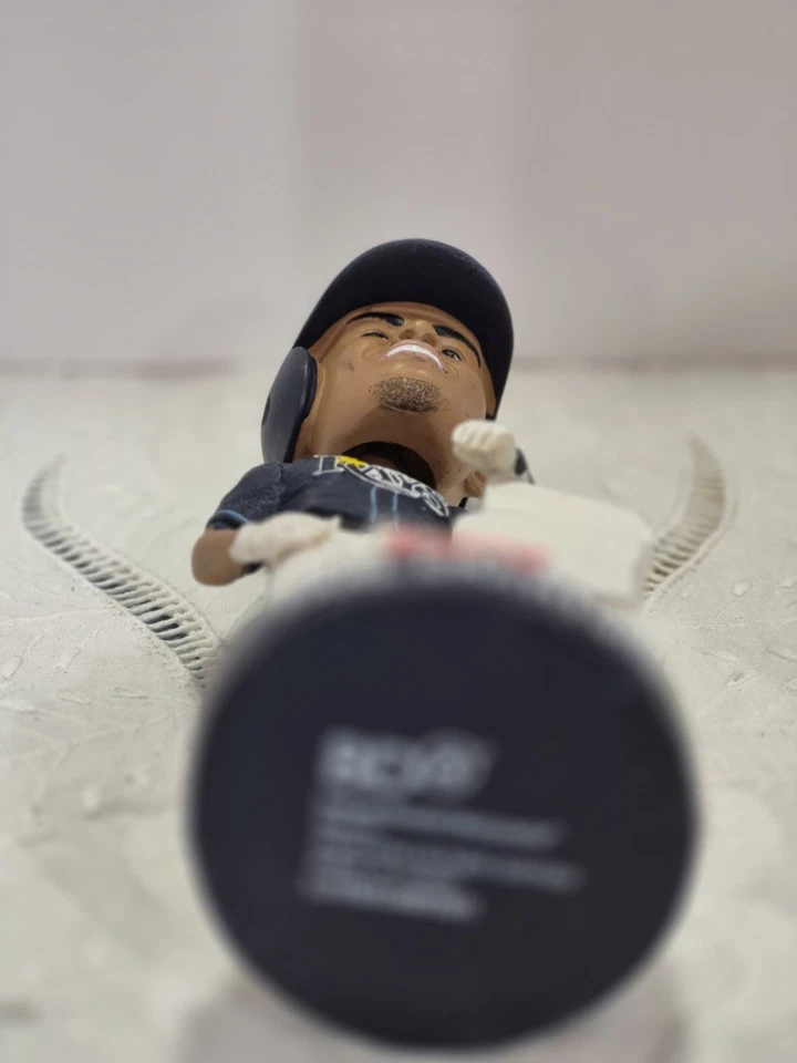 Carl Crawford Bobble-head Tampa Bay Rays - Stolen Base Record - Image 3 of 4