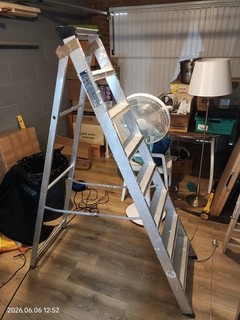 step ladders used 7 rung in good condition