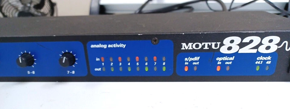 MOTU 828 Original (FireWire) Audio Interface - Image 4 of 4