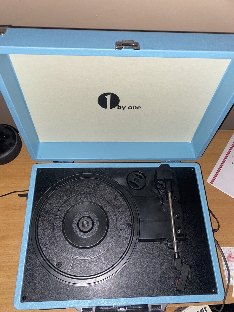 1byone Vinyl Turntable Briefcase Record Player With Speakers Black