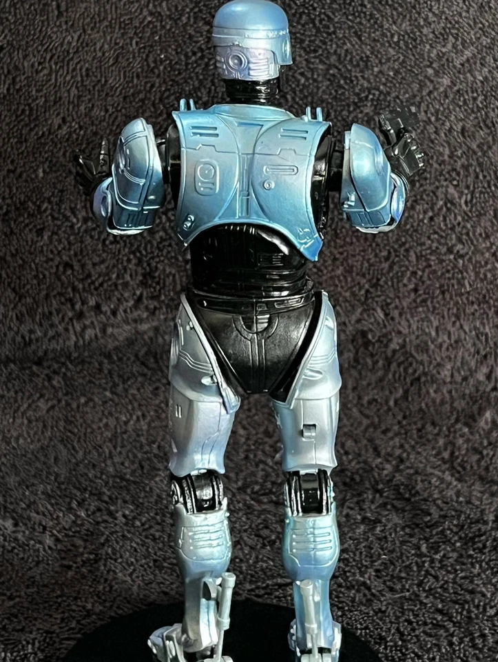 ROBOCOP • ACABAMENTO EM AÇO AZUL • SÉRIE NECA ROBOCOP - Imagem 4 de 4