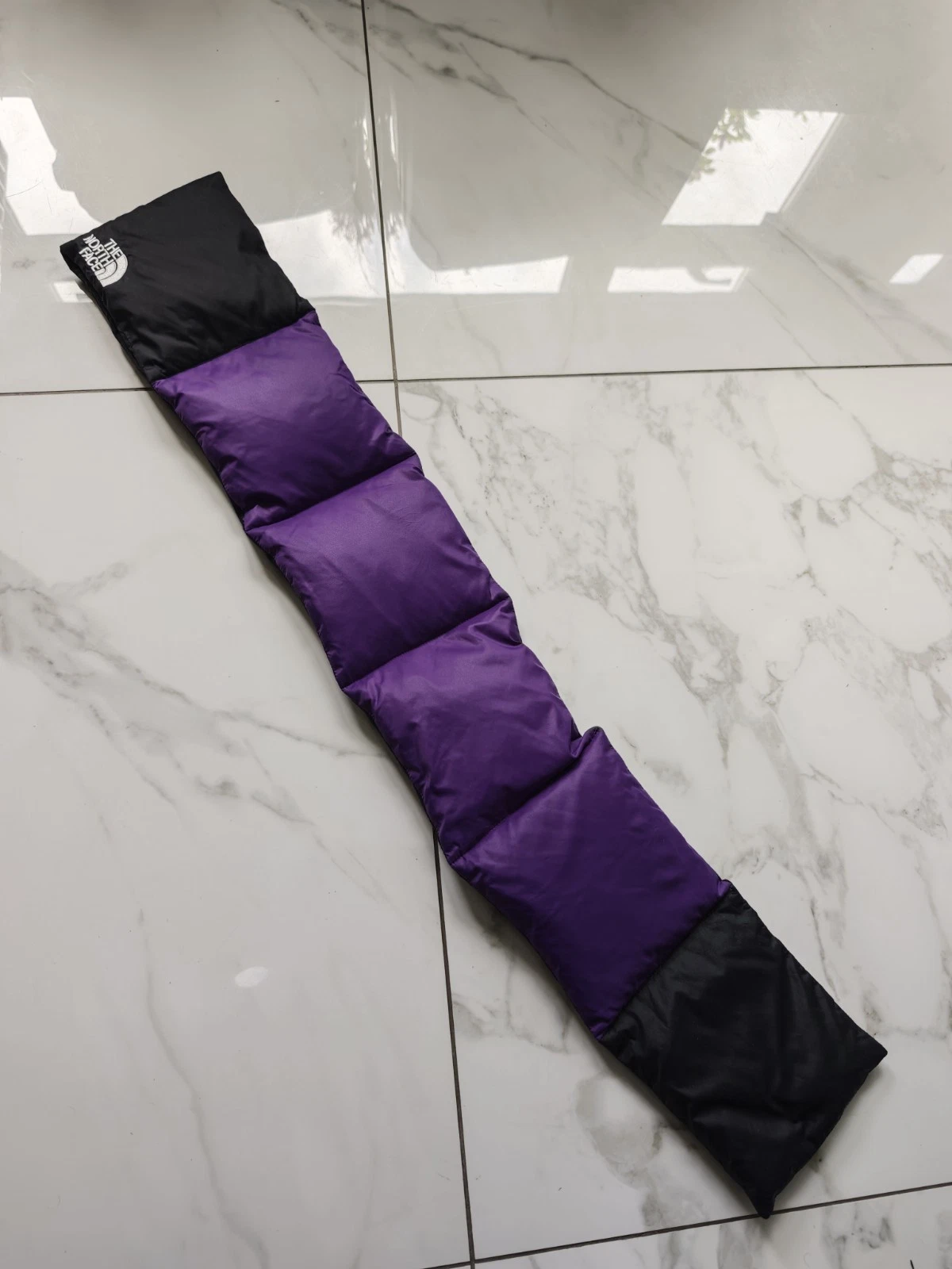 New Condition The North Face DownFill Puff Down Scarf