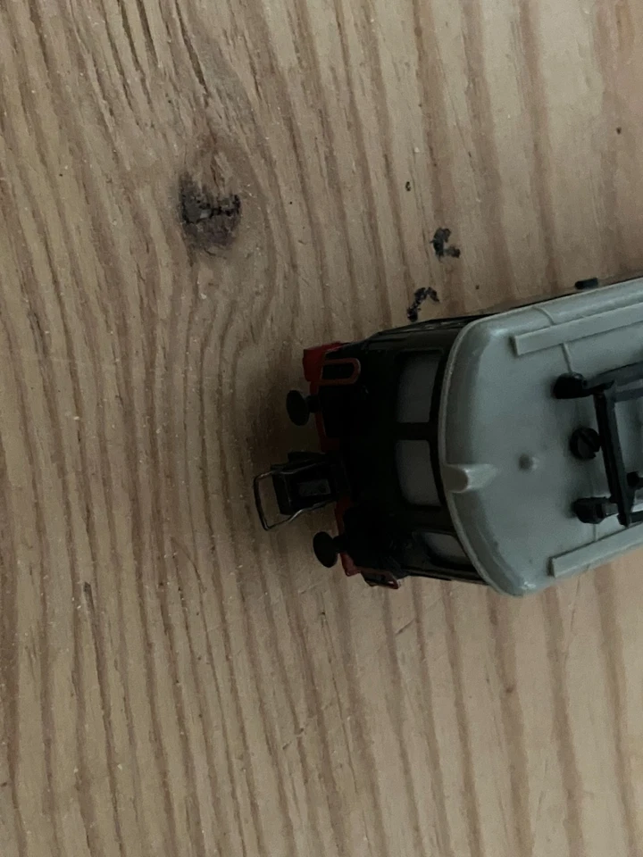 Trix Express HO BLS COOP Lok DC - Bild 2 von 4