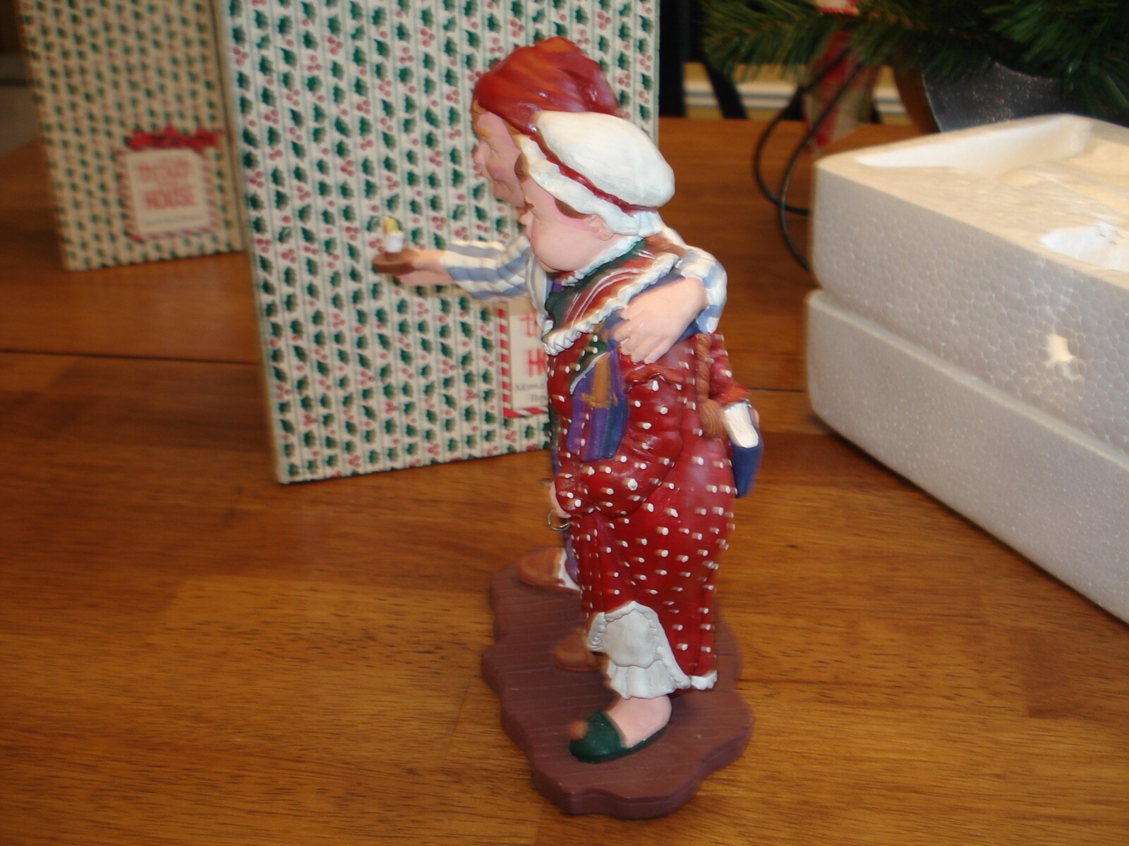 Picture 4 of 5