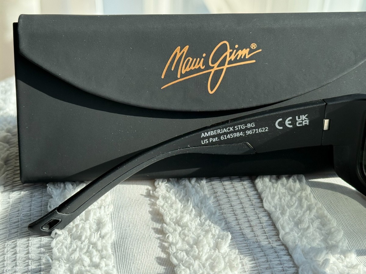 Maui Jim Amberjack MJ 896 02 Matte Black Frame + Grey