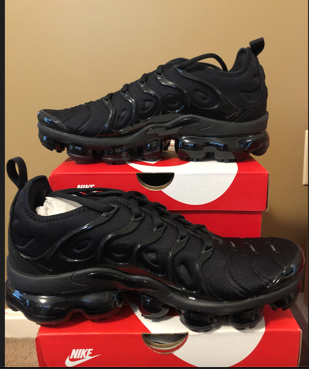vapormax triple black size 12