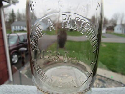 TREQ Milk Bottle Ross Dairy Farm Crown Point NY ESSEX COUNTY 1947 Grade A
