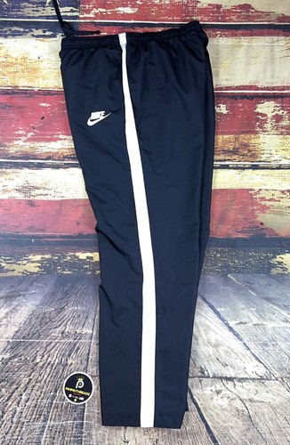 NIKE Mens Sz XL Mesh Lined Polyester 