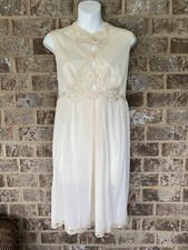 Vintage 60s Floral Lace Nightgown No Labels Size Medium