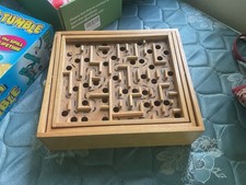 Wooden Tabletop Labyrinth Ball Maze Puzzle Bo...
