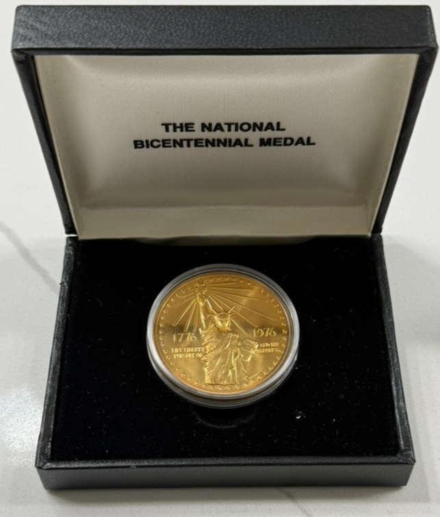 1976 National Bicentennial Gold Layered Medal w/OGP & COA | eBay