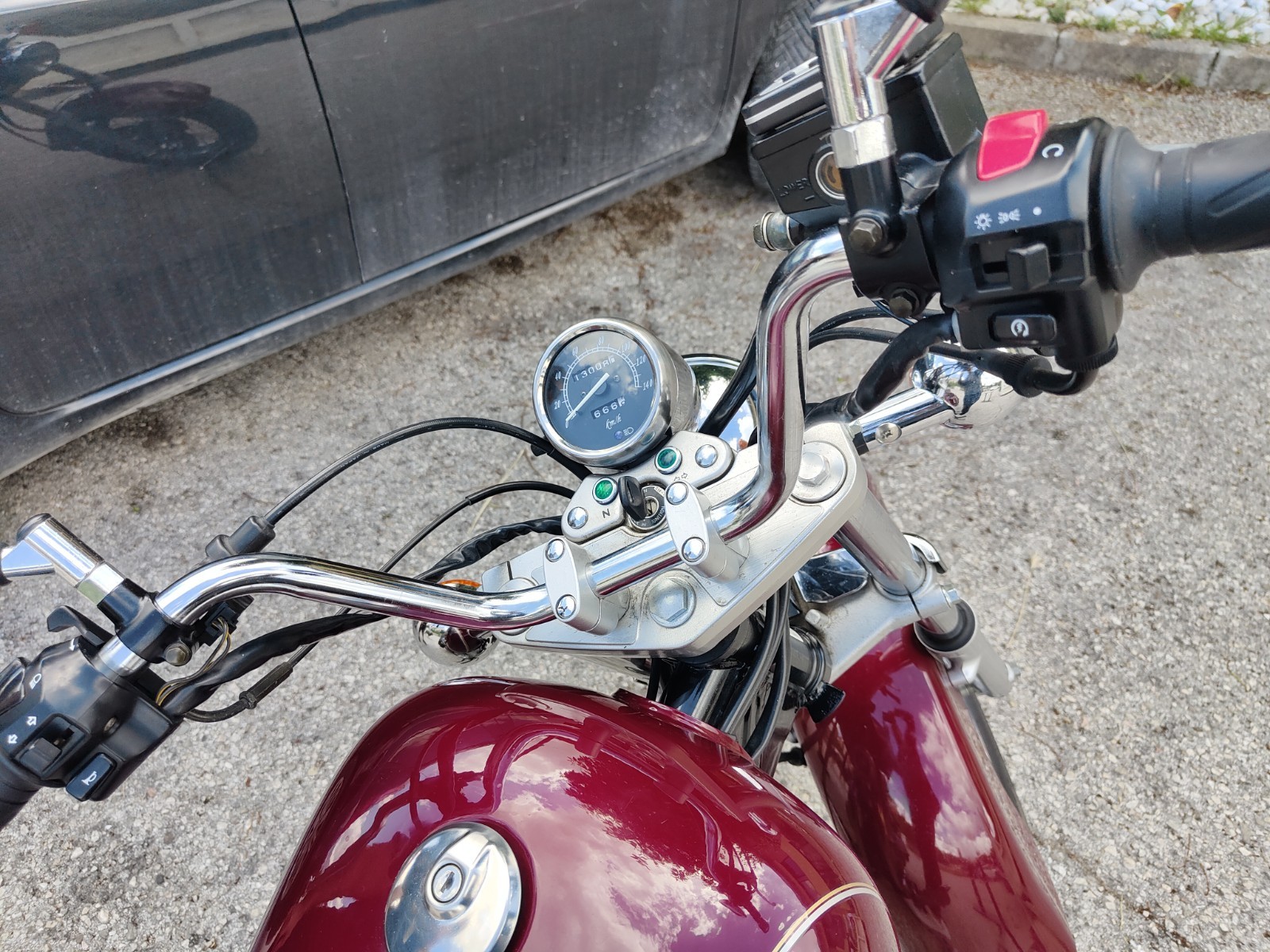 Suzuki Marauder 250 del 1999 in buone condizioni foto 5
