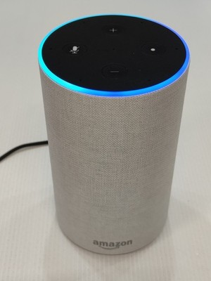 Amazon Echo (2. Generation) Sprachgesteuerter Smart Assistant - Hellgrau Stoff