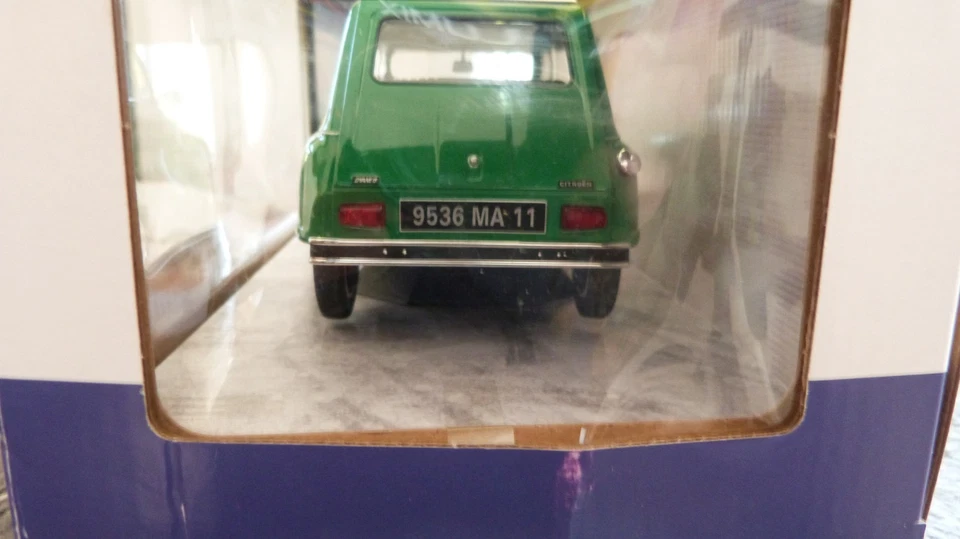 DYANE 6 SOLIDO 1/18 CITROEN 1976 coffret NEUF  - Photo 3/4