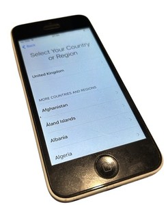 Apple iPhone 5c - 8GB - Weiß A1507 ERSATZTEILE ODER REPARATUREN