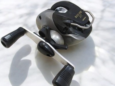 Shimano 98 Bass One XT Baitcasting Reel Excellent Condition From