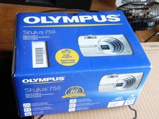 NEW Rare Find Olympus Stylus 750 Digital Camera Black