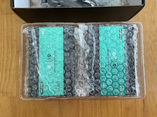 Mirabox wireless extender model #HSV8113W 1080HD. New in original box. - Photo 3/8