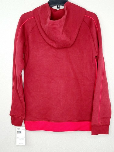 Umbro Boys' Two-Tone Red Full Zip Long Sleeve Hooded Sweatshirt Hoodie New - Picture 3 of 3