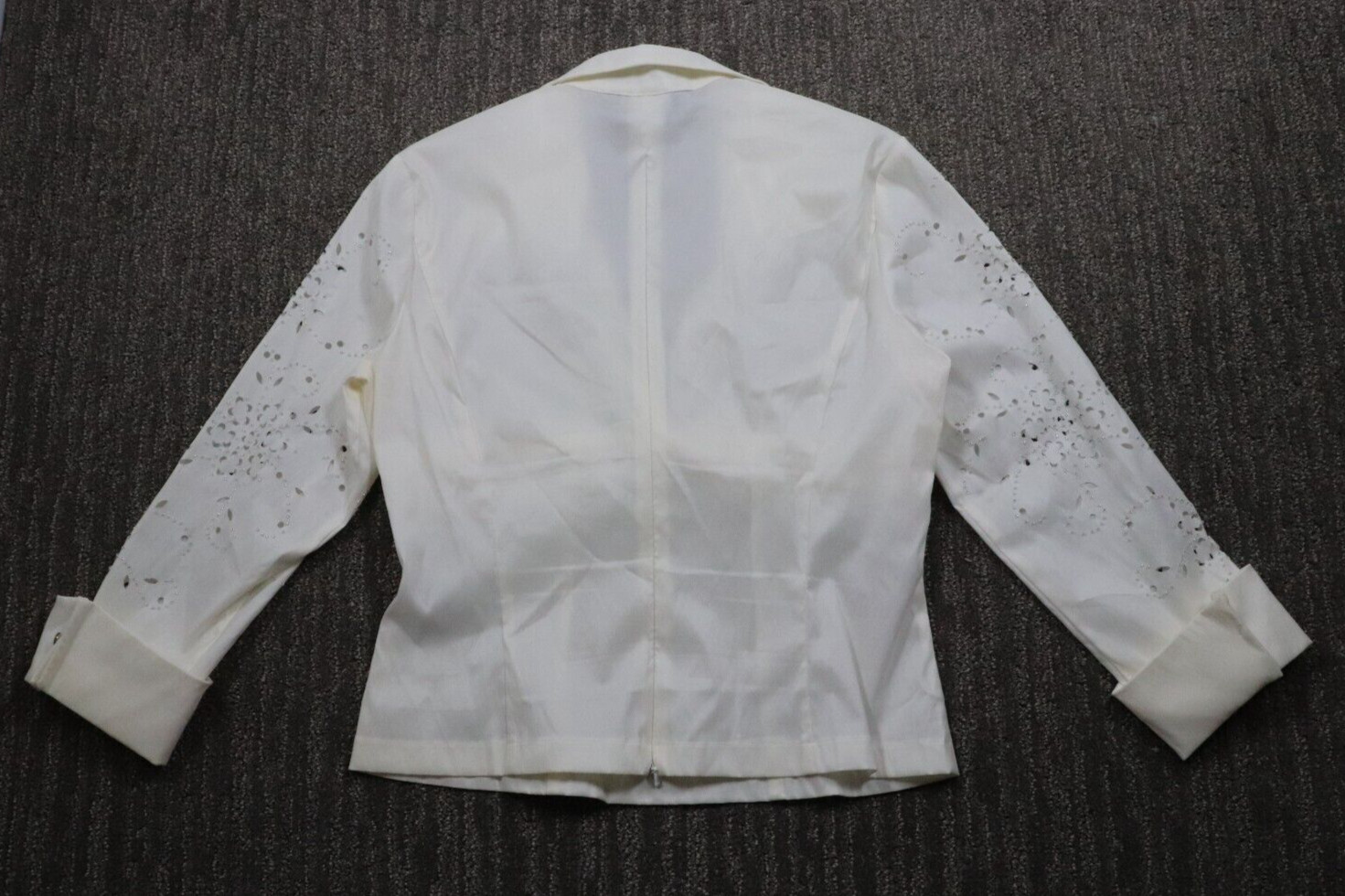 Vintage KM Collections By Milla Bell Blouse Womens 14 Ivory Floral Cutout Beaded image 8