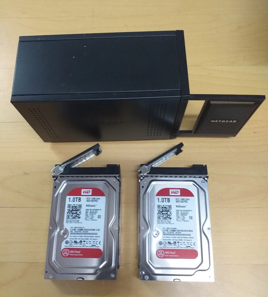 Netgear ReadyNAS Duo Netzwerkspeicher RND2000 v2 + 2 Festplatten - Bild 2 von 4